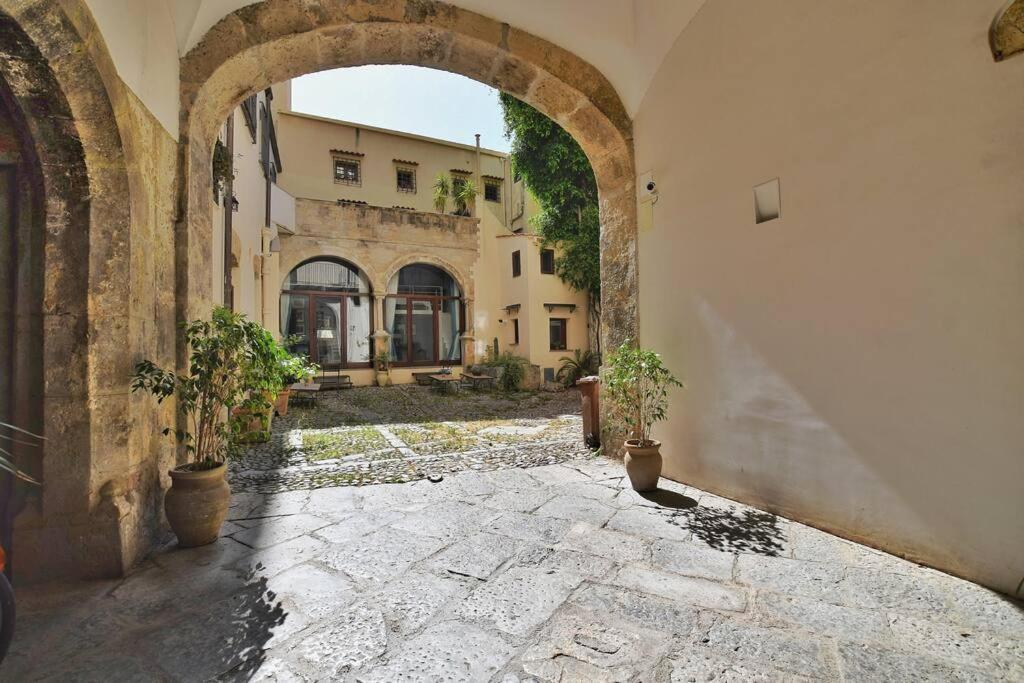 Iflat Agli Archetti Del Centro Daire Palermo Dış mekan fotoğraf